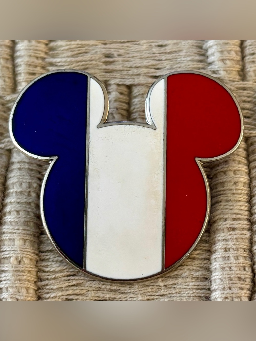 DISNEY 2000 WDW *Original* Epcot World Showcase France Mickey Mouse Icon Pin